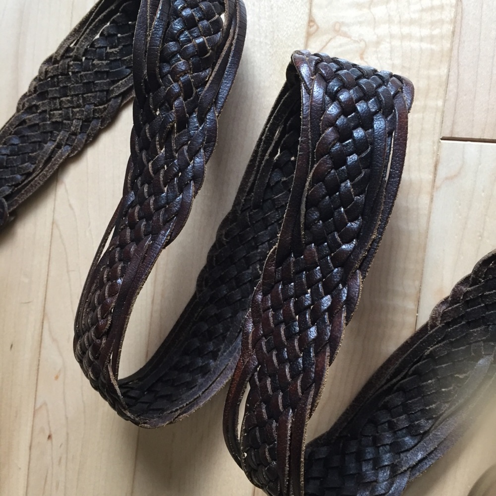 GAP leather braided belt